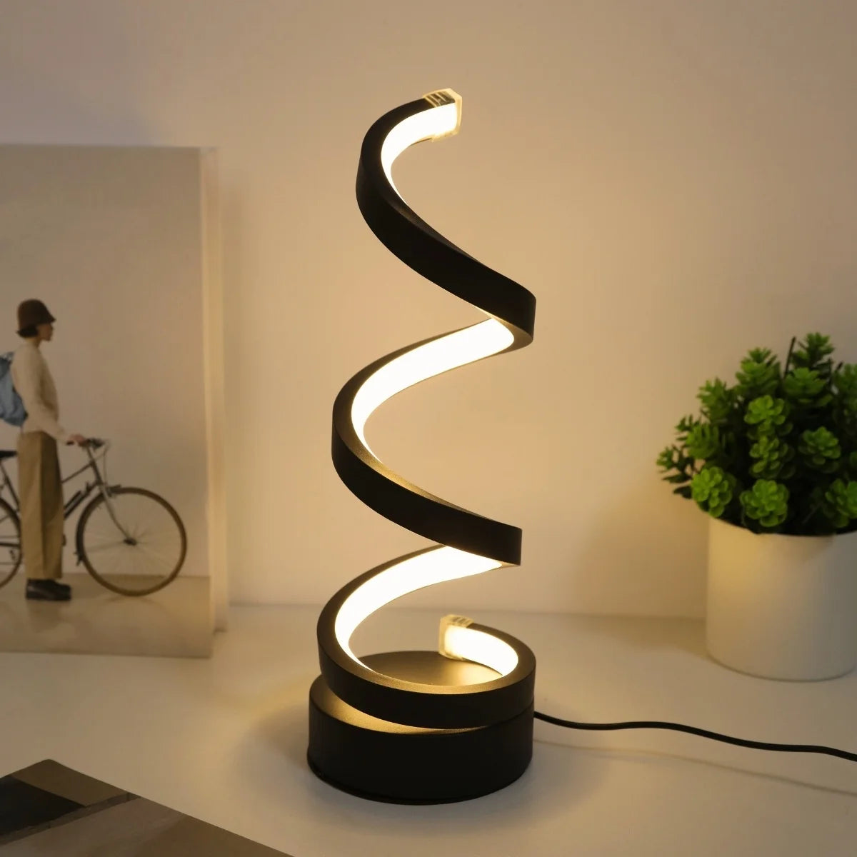 Lampe de table spirale au design moderne pour salon et chambre