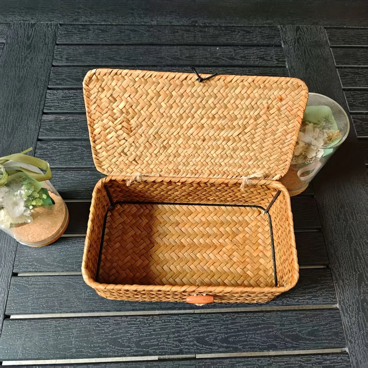Panier de rangement tissé style bohème pour décoration et organisation maison