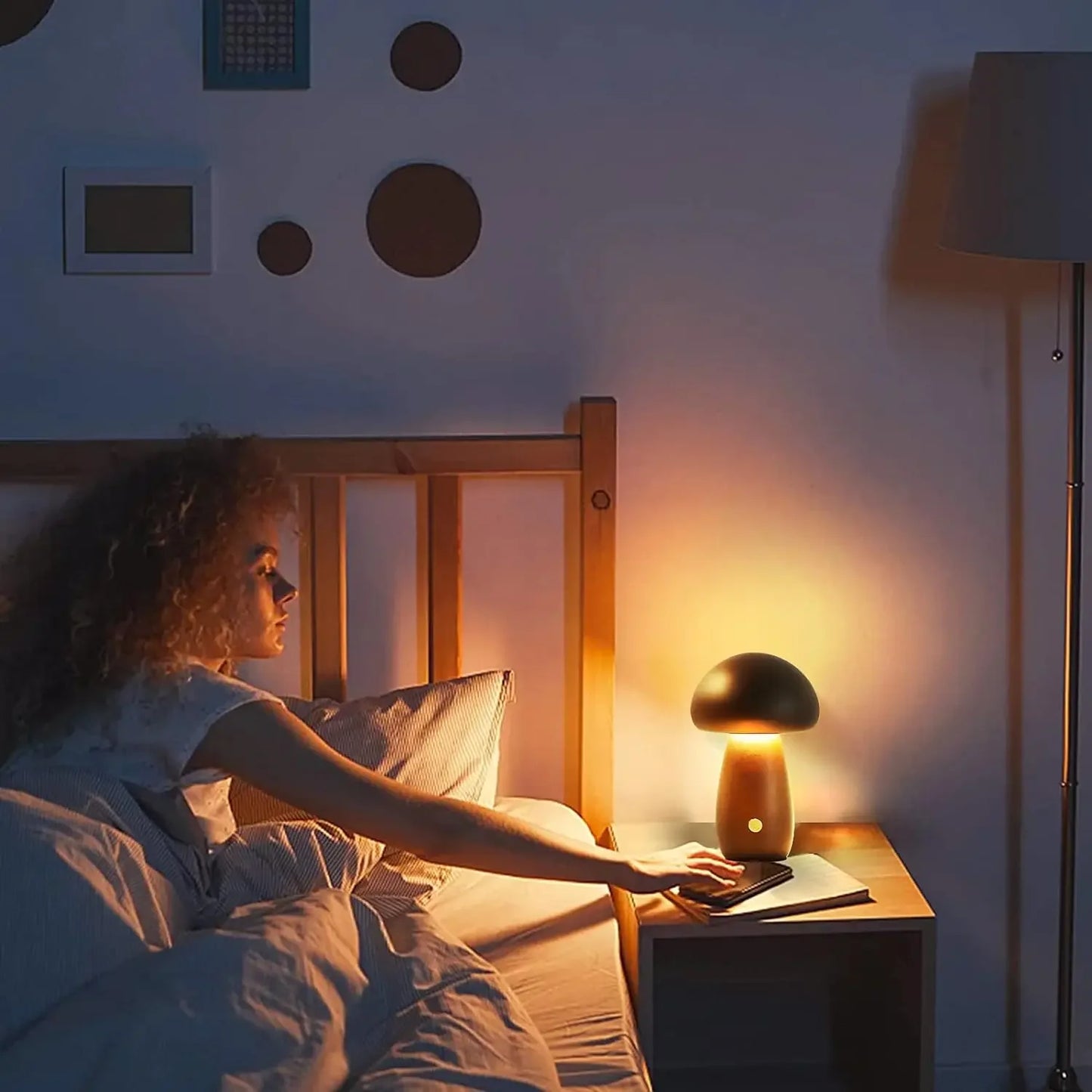 Lampe de chevet champignon tactile rechargeable — Veilleuse portable à intensité variable